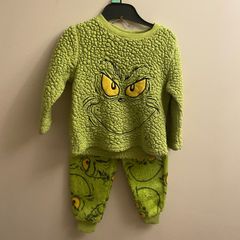 The grinch pyjamas (18-24 months)