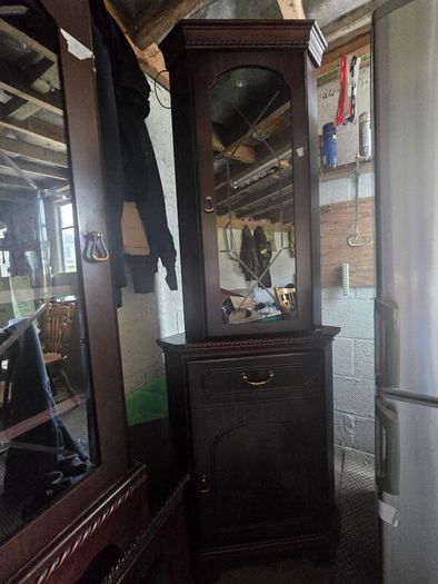Dresser,tv unit,corner cabinet