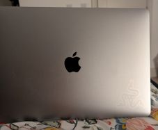 M1Apple Macbook Air - Works like new, Excellent Condition