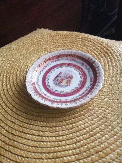 Very original porcelain plate