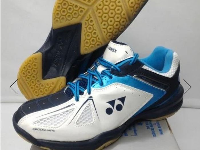 Yonex Badminton Shoes Size UK10 Mens