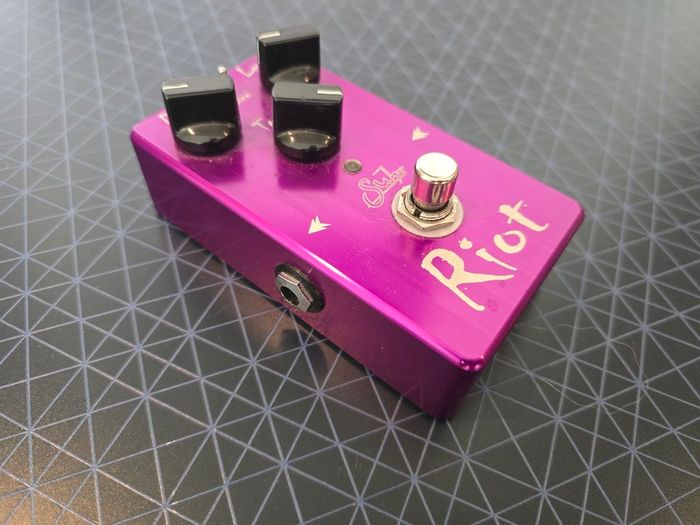 Suhr Riot Distortion