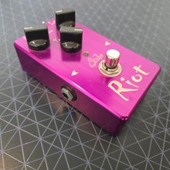 Suhr Riot Distortion