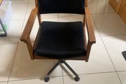 Captains chair