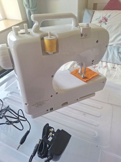 Beldray 12 Stitch Sewing Machine