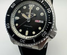 SEIKO 5 Sports automatic