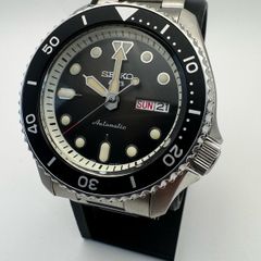 SEIKO 5 Sports automatic