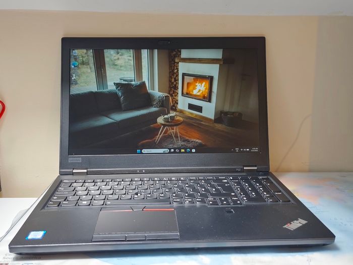 Lenovo ThinkPad P52  15.6"  Intel i7 8th Gen | 32GB RAM | 512GB SSD | Windows 11 | Office 2021 gaming laptop.