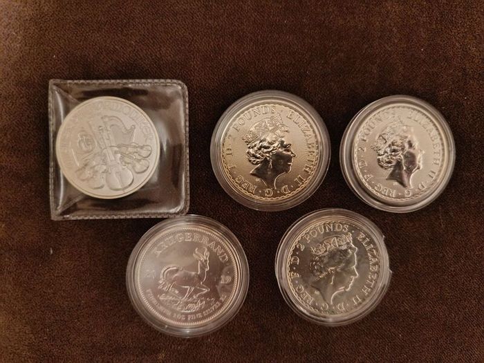 ( Job Lot) 5 x Silver bullion Coins.999 fine silver