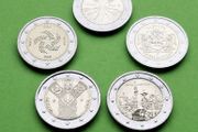 Commemorative Uncirculated 5 x 2 Euro coins.