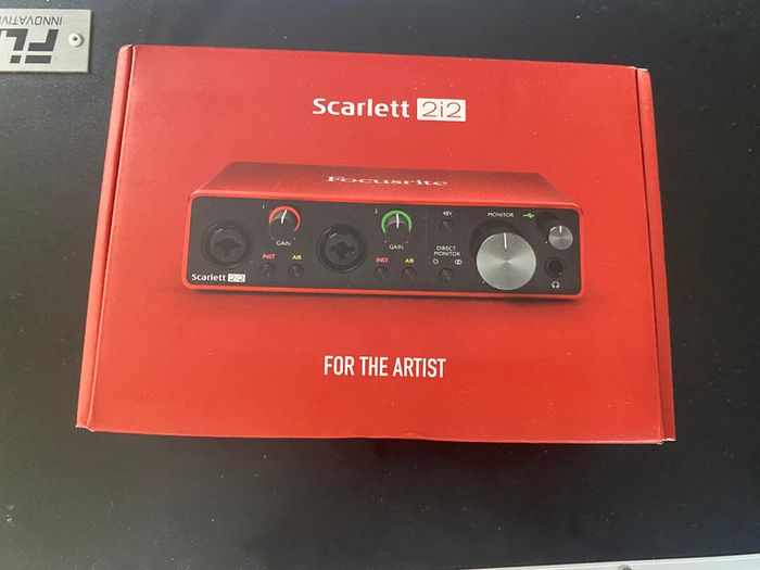 Focusrite Scarlett 2i2 (3rd Gen) Audio Interface