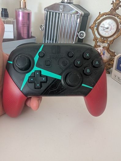 Nintendo Switch Pro Controller
