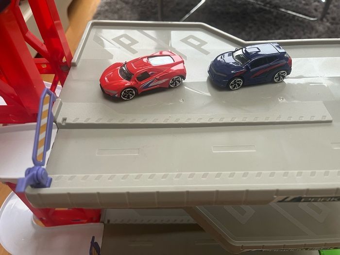 4 Level Parking Garage -Dixie plus helicopter and cars x2
