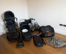 Cybex Priam Complete System  2no ISOFIX bases