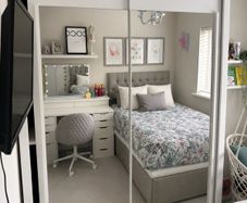 Sliding wardrobe