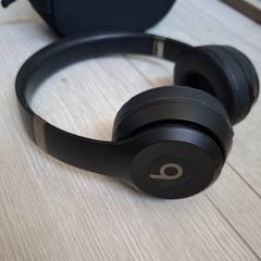 Beats solo 4