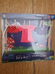 BRAND NEW The Irish Fairy Door Female Washing Line Playset