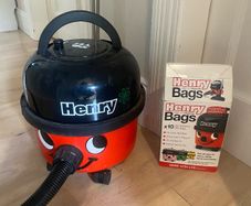 Henry Hoover Red