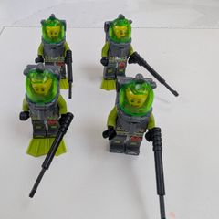 100% lego Divers x 4