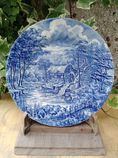 Meakin, The Mill, blue and white plate, 25cm plate