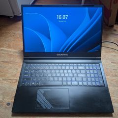 Gaming Laptop Gigabyte G5 MF 2023