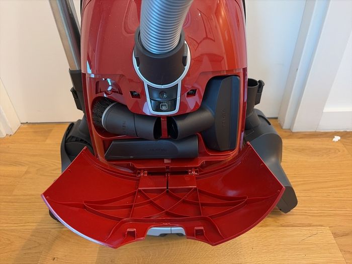 Miele Complete C3 Cat & Dog Vacuum Cleaner