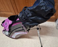 Golf Clubs. US Kids Golf Set.Left Handed .Age 7 To 8 Years Old. Girls Set.. In As New Condition. Collect In Dublin Or Receive Via Post.