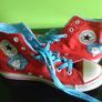 Converse cat in the hat chuck Taylor's size 3.5   Bought in universal studios Image 5