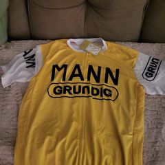 Retro cycling jersey