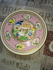 2 Beautiful Romeo and Juliet and the Twelfth Night Shakespeare Flower Plates Caverswall England, no chips or cracks, Postal Available or Collection