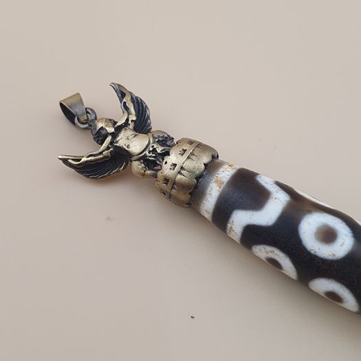 Vintage 6 Eyes Hiamalyan Tibetan Agate Bead Brass Pendant