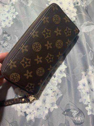 Brand new women purse/wallet