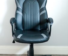 Office/Gaming Chair | Black faux leather | Brand new