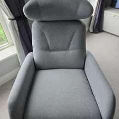 Recliner Swivel Chair Electric Battery Poweredd