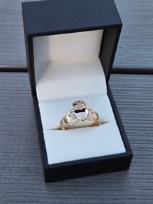 Brand New 9ct Yellow Gold Claddagh Ring