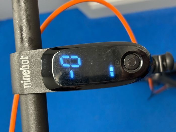 Ninebot Seqway F2 Pro E Scooter