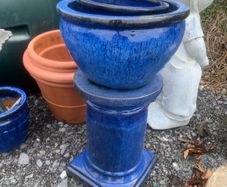 flower pots outdoor