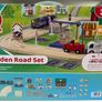 Wooden road set Image 2