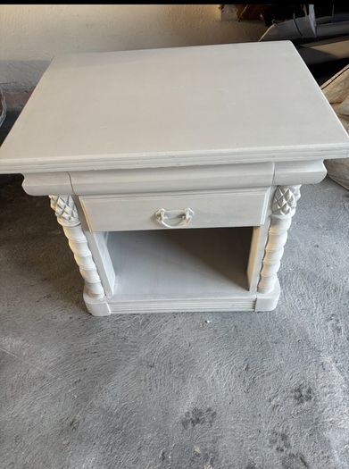 Pair bedside lockers