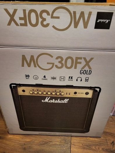 Marshall MG30 FX Amplifier with MG footswitch