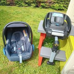 Maxi Cosi Car Seat & Easyfix Base
