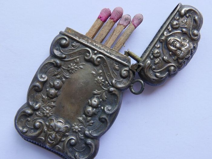 RARE!! Antique Sterling Silver Engraved Matchbox Pendent MATCH SAFE Vesta Case - Late 1800s