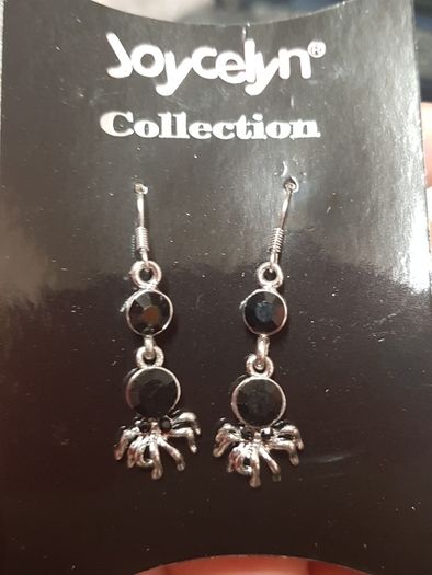 Vintage Joycelyn Collection Earrings