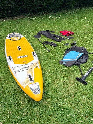 paddle board