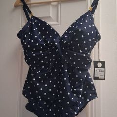 Ladies swimsuit...NEW