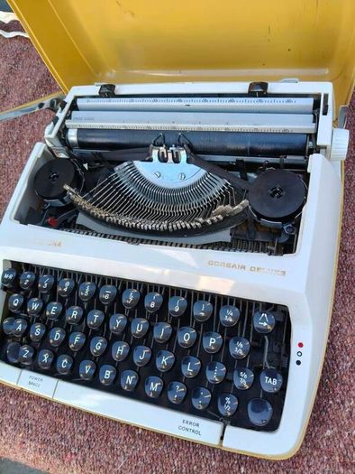 Vintage Typewriter