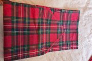 Christmas Table Cloth &amp; Table Runner