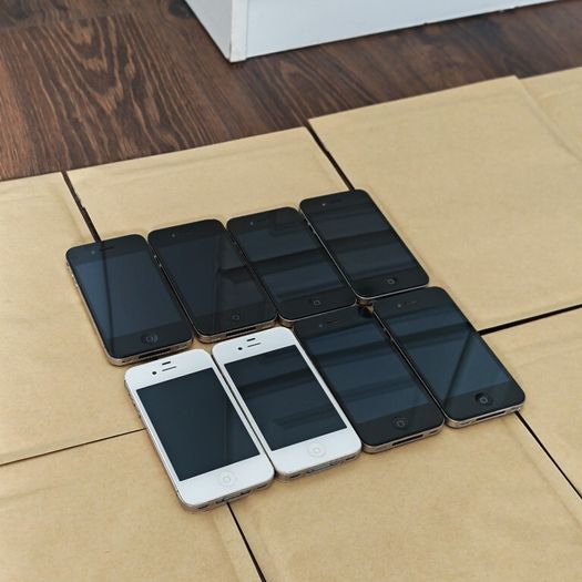 Job Lot of 8x Apple iPhone 4 / 4s - Clean Screens - Spares & Repairs