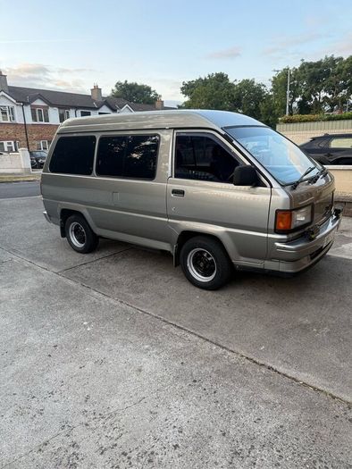 Toyota light ace 1988