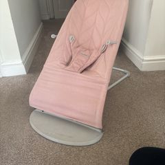 Babybjorn bouncer pink